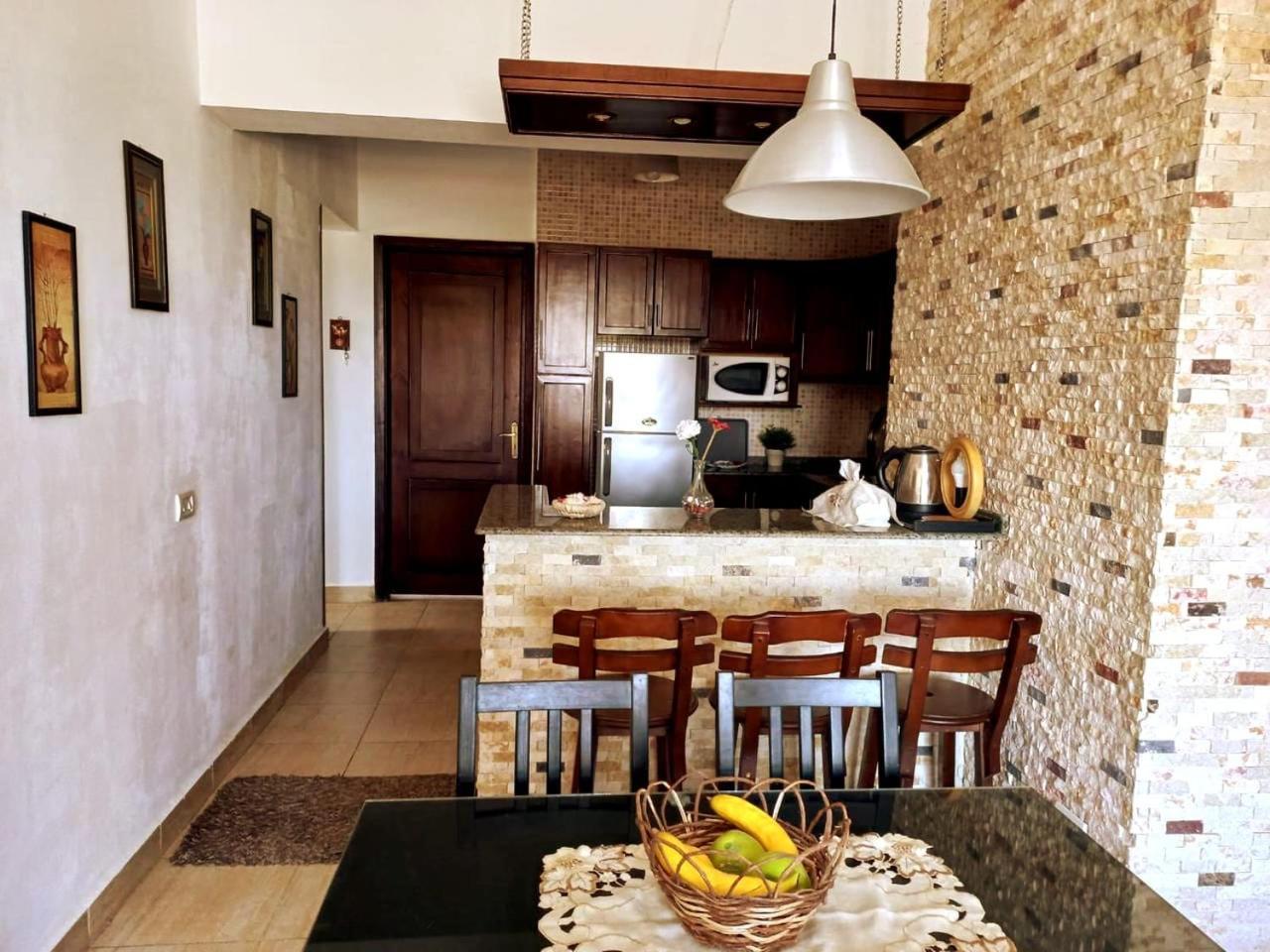Chalet Marina Wadi Degla Families Only Pool View 2Nd Floor 6 Adults Ain Sukhna Exterior photo