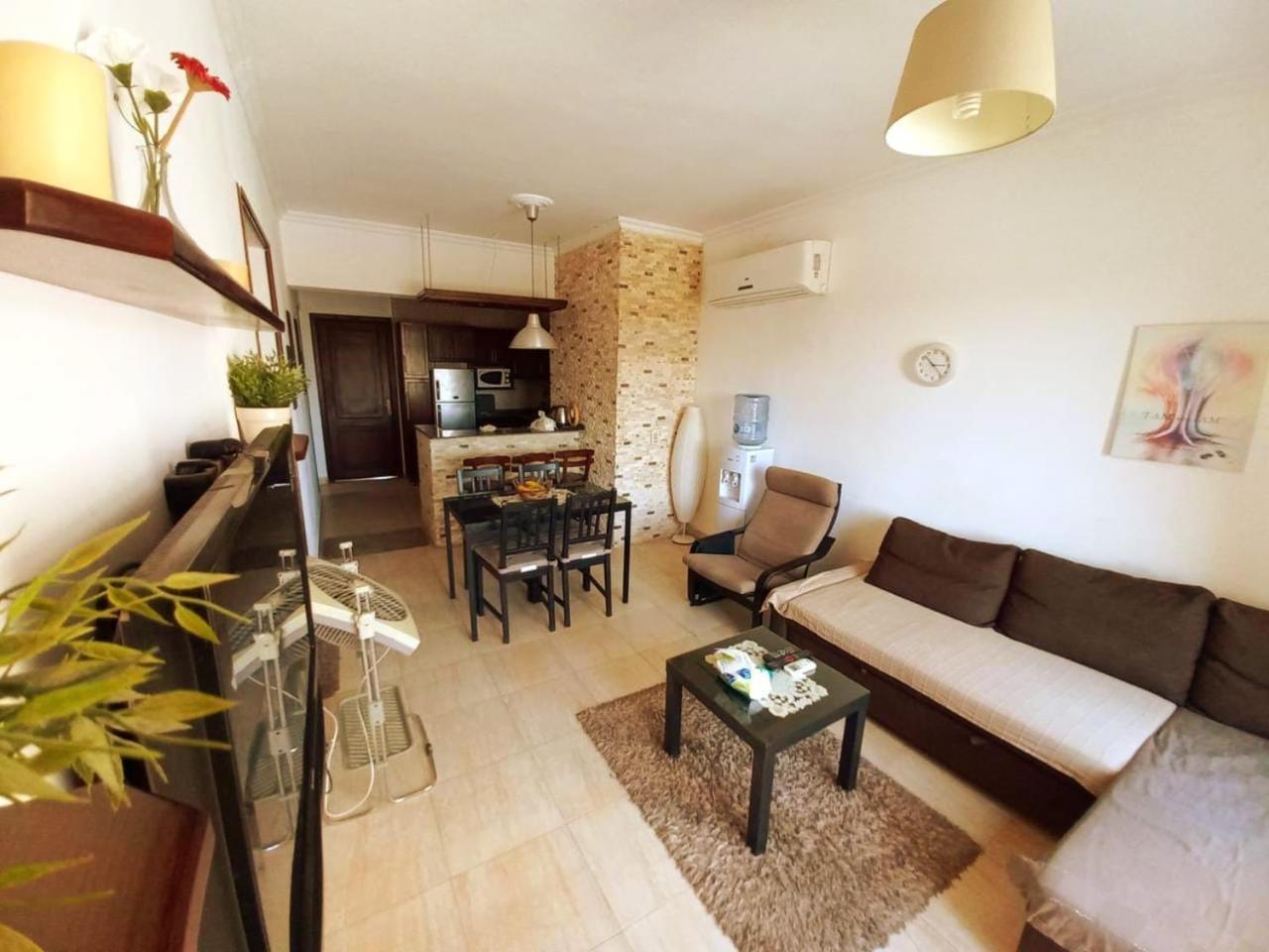 Chalet Marina Wadi Degla Families Only Pool View 2Nd Floor 6 Adults Ain Sukhna Exterior photo